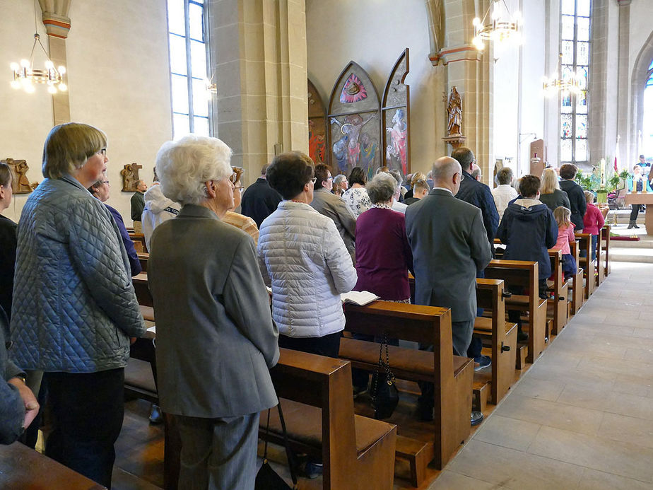 Festgottesdienst für die Kommunionjubilare an Ostermontag (Foto: Karl-Franz Thiede)